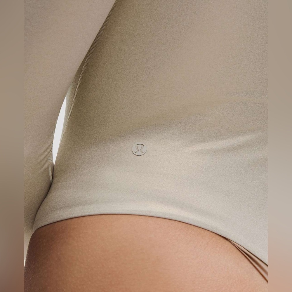 NWT- Lululemon Wundermost Ultra-Soft Nulu Square-Neck Long-Sleeve Bodysuit Shine - Picture 2 of 16